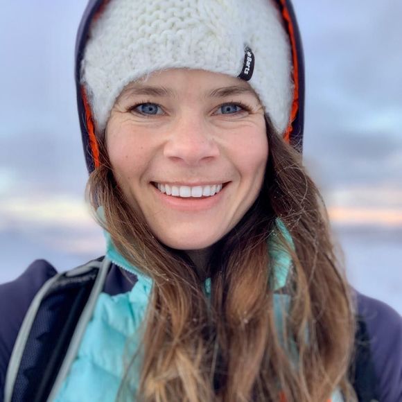 Meet your Posher, Elise - Picture 1 of 1